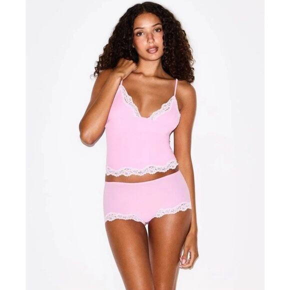 NEW Skims Fits Everybody Bubblegum Lace Triangle Cami and Boy Short Set 2X - Picture 1 of 9